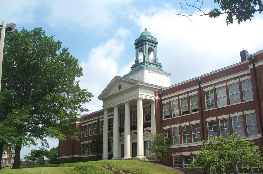 Shaker Heights Main Library would have housed the proposed online learning center on its second floor.